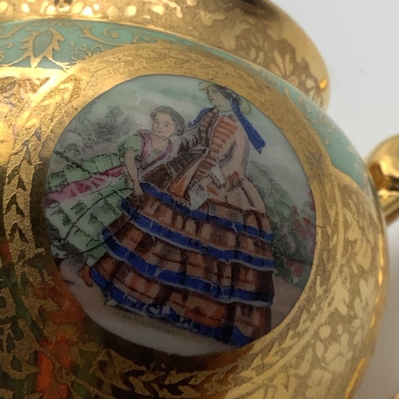 Vintage Le Mieux 24k Gold Hand Decorated Footed Cream Pitcher - Picture 8 of 14